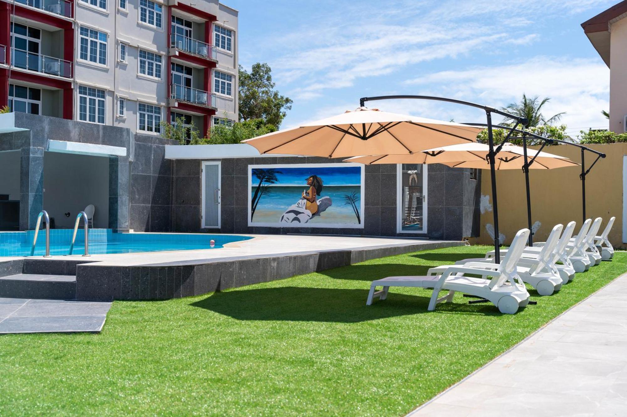 Adonai Luxe Apartment Tema Bagian luar foto